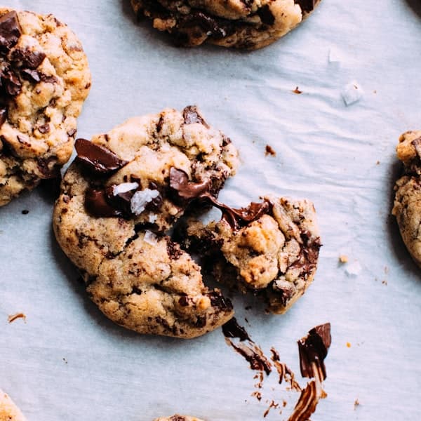 Cookies bơ vani tan chảy tại Sweet Delight Bakery